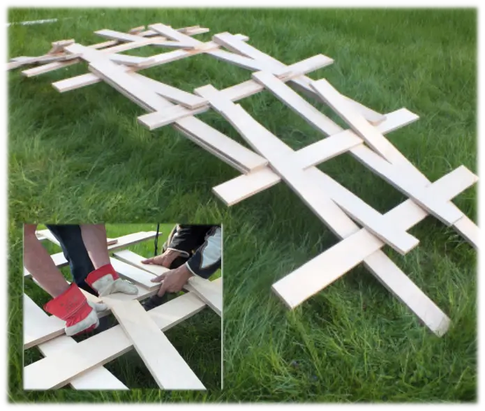 DaVincibruecke aufgebaut